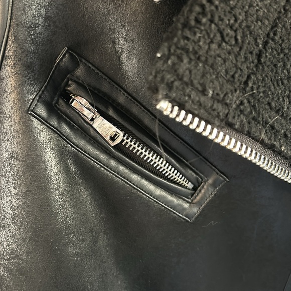 Black utility jacket - Picture 5 of 9